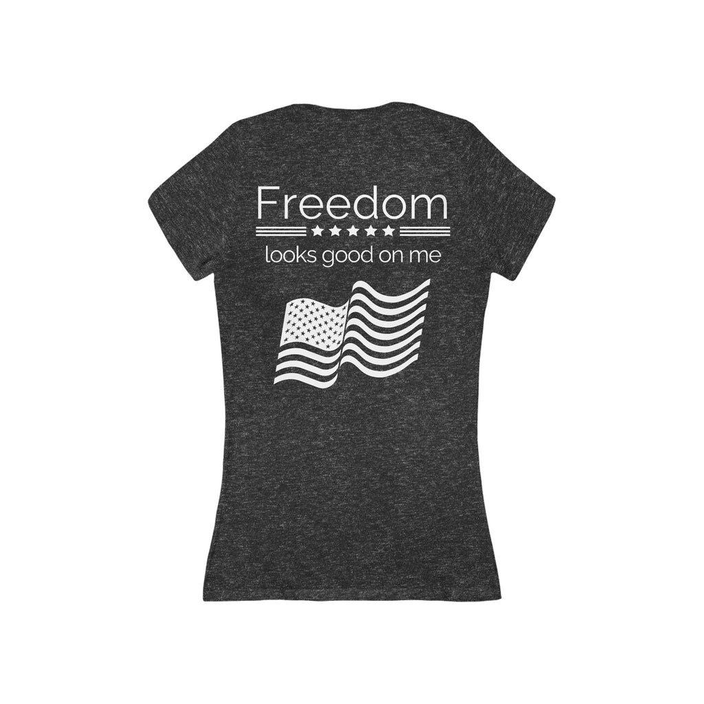 Freedom looks good on me | V-Neck Tee